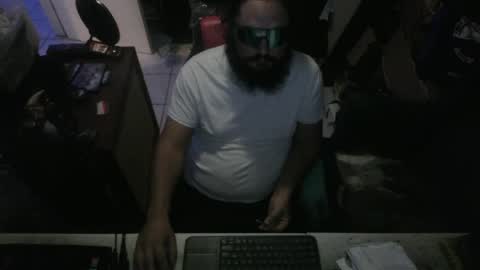 Snapshot of cashdroid chatting on 04/29/26, 05:55 Smashdroid online show from 04/29/26, 05:55