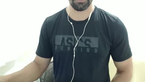 cashmastermuscle77 online show from 12/08/24, 09:52