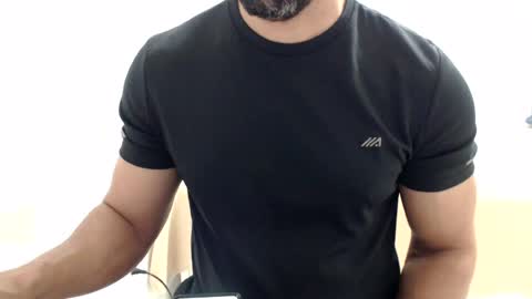 cashmastermuscle77 online show from 07/26/26, 12:45