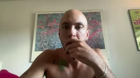 Snapshot of cashmere_cowboy69 chatting on 06/19/26, 10:46 cashmere_cowboy69 online show from 06/19/26, 10:46