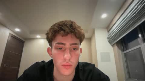 Snapshot of cashtoxk chatting on 09/18/25, 04:14 cashtoxk online show from 09/18/25, 04:14