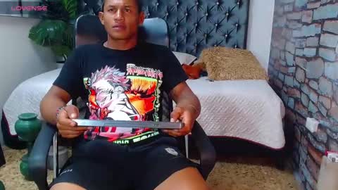 Snapshot of casike_978 chatting on 10/08/25, 11:24 Casike online show from 10/08/25, 11:24