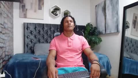 Snapshot of casike_978 chatting on 11/06/25, 09:05 Casike online show from 11/06/25, 09:05