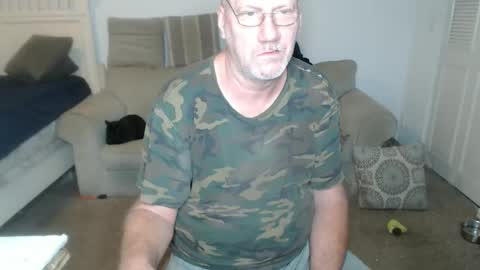 CasinoCam online show from 02/04/25, 01:13