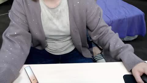 Cassandra online show from 07/13/26, 06:49