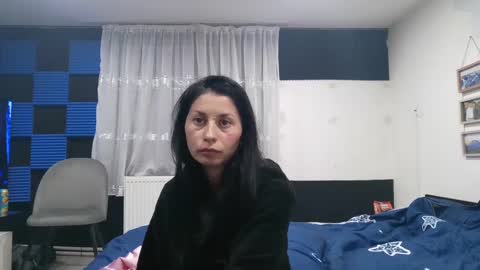 Snapshot of cassandry92 chatting on 12/20/24, 03:42 Casandry online show from 12/20/24, 03:42