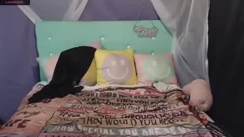 Snapshot of casserole_bbw chatting on 10/21/25, 12:50 Casserole bbw online show from 10/21/25, 12:50