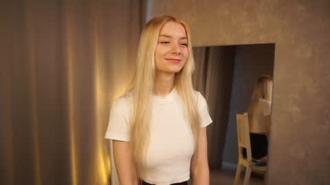 Cassie online show from 12/29/24, 06:24