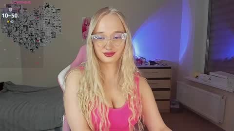 Cassie Rosss online show from 02/09/25, 12:39