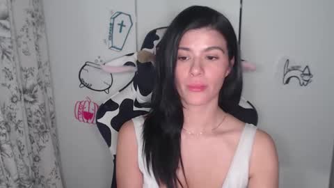 cassiealvarez online show from 10/07/25, 04:53