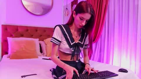 Snapshot of cassiefoxx_ chatting on 10/21/25, 06:52 Cassie online show from 10/21/25, 06:52