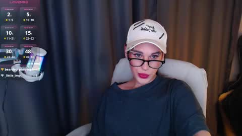 Snapshot of cassiemich chatting on 03/10/25, 09:40 Cassie online show from 03/10/25, 09:40