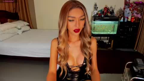 CassieValbalera online show from 06/29/26, 12:06