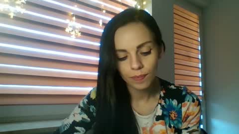 Cassie online show from 12/31/24, 10:26