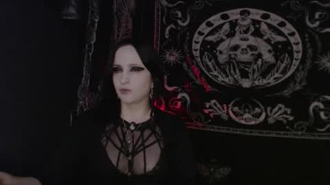 Snapshot of cassy_crimson chatting on 09/18/25, 04:31 Cassy online show from 09/18/25, 04:31