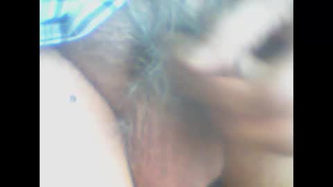 Snapshot of castells chatting on 04/28/26, 04:12 castells online show from 04/28/26, 04:12