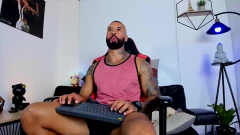 Matheo Brown online show from 01/11/25, 07:59