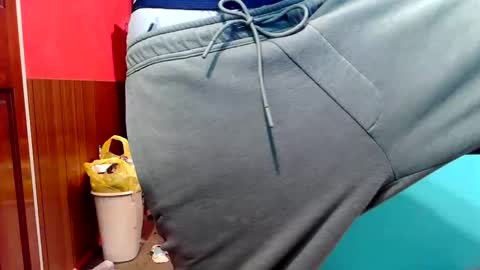 castration40 online show from 10/18/25, 05:43