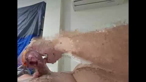 Snapshot of castrol6969 chatting on 01/28/25, 07:11 castrol6969 online show from 01/28/25, 07:11