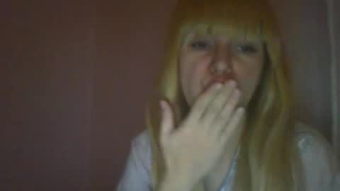Snapshot of cat_2019 chatting on 12/29/24, 01:13 cat_2019 online show from 12/29/24, 01:13