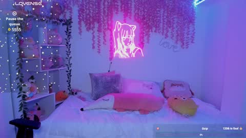 Lorena Saenz online show from 12/18/24, 06:46