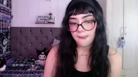 Mila online show from 03/13/26, 05:25