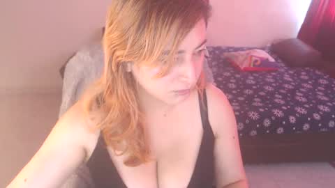 Snapshot of cat_naughty chatting on 06/05/26, 06:02 cat naughty online show from 06/05/26, 06:02