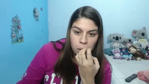 Snapshot of cata_09 chatting on 02/01/25, 02:16 cata online show from 02/01/25, 02:16