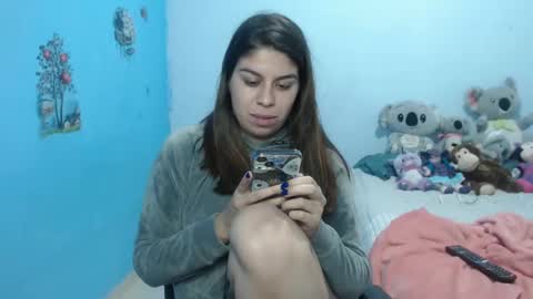 Snapshot of cata_09 chatting on 02/02/25, 12:30 cata online show from 02/02/25, 12:30