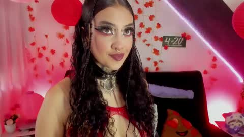 Cata green model independient online show from 02/10/25, 08:31