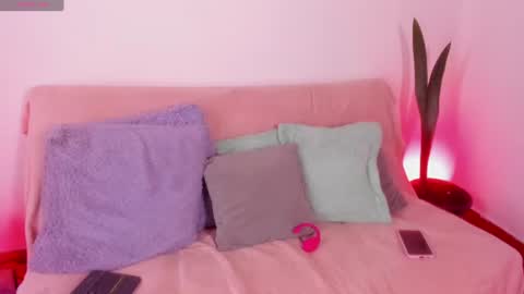 Snapshot of cata_greenn chatting on 06/03/26, 07:30 Cata green model independient online show from 06/03/26, 07:30
