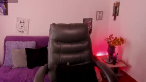 Snapshot of cata_greenn chatting on 07/08/26, 07:29 Cata green model independient online show from 07/08/26, 07:29
