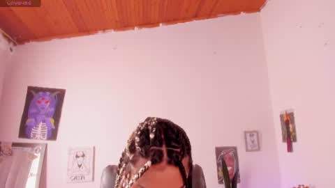 Snapshot of cata_greenn chatting on 07/11/26, 01:14 Cata green model independient online show from 07/11/26, 01:14