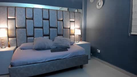 Cata Joness  My schedule 2200 - 0500 GMT -5 online show from 09/17/25, 03:41