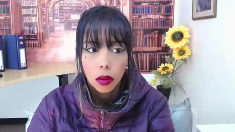 Queen Catalella online show from 10/30/25, 03:08