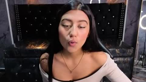 catalella_little_b online show from 06/01/26, 07:48