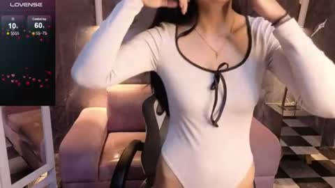 catalella_little_b online show from 06/11/26, 12:32