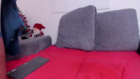 Snapshot of cataleya0320 chatting on 12/22/24, 08:36 Cataleya online show from 12/22/24, 08:36