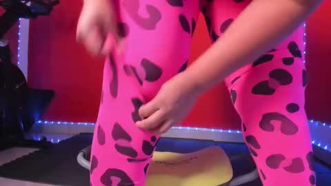 Snapshot of cataleya0320 chatting on 02/05/25, 06:26 Cataleya online show from 02/05/25, 06:26