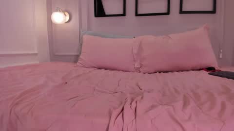 Snapshot of cataleya0320 chatting on 10/12/25, 05:23 Cataleya online show from 10/12/25, 05:23