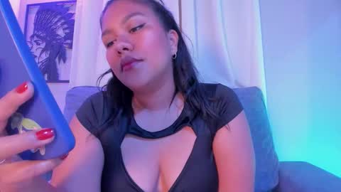 Snapshot of cataleya0320 chatting on 10/15/25, 04:12 Cataleya online show from 10/15/25, 04:12