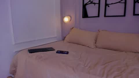 Snapshot of cataleya0320 chatting on 10/25/25, 04:20 Cataleya online show from 10/25/25, 04:20