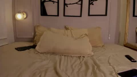 Snapshot of cataleya0320 chatting on 11/08/25, 11:58 Cataleya online show from 11/08/25, 11:58