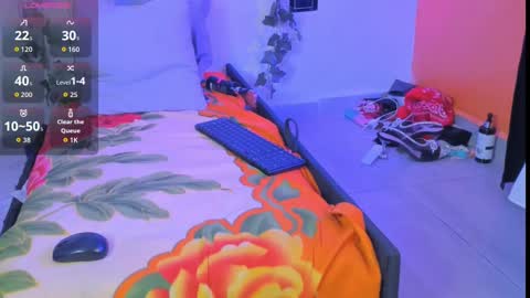 cataleya19__ online show from 10/15/25, 10:15