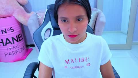 Snapshot of cataleya23_a chatting on 04/11/26, 09:30 cataleya23_a online show from 04/11/26, 09:30