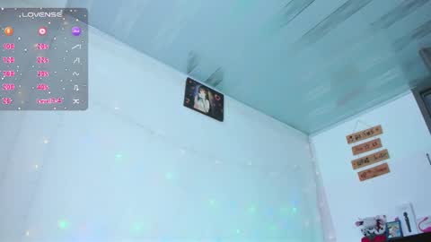 Flor....... online show from 02/27/25, 07:15