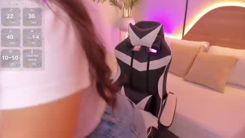 C A T E  online show from 07/27/26, 11:50