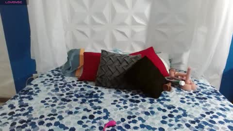 Snapshot of cataleya_eebony chatting on 12/02/25, 11:15 cataleya_eebony online show from 12/02/25, 11:15