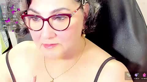 cataleya  online show from 03/25/26, 04:07