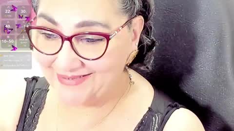 cataleya  online show from 04/12/26, 04:06